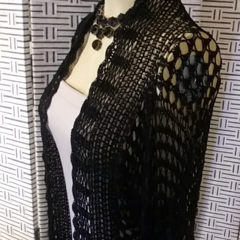 Sweater - Picture 2 of 8